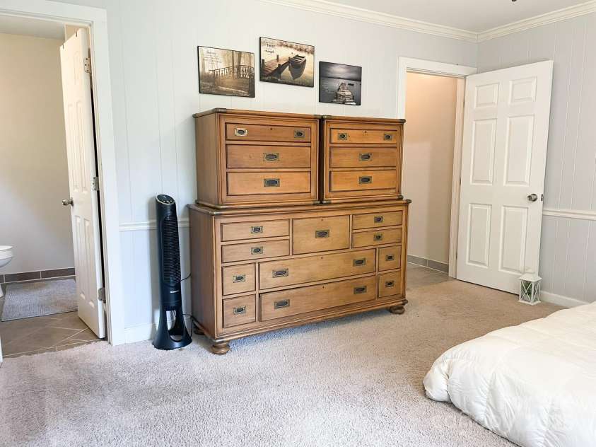 217 Hickory Drive, Mooresville, NC 28115.  MLS# CAR4252552, YatesRealty ID 9865. 