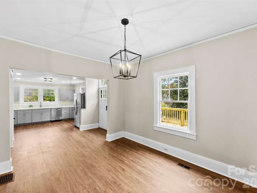 634 Carolina Avenue, Gastonia, NC 28052.  MLS# CAR4328870, YatesRealty ID 9867. 