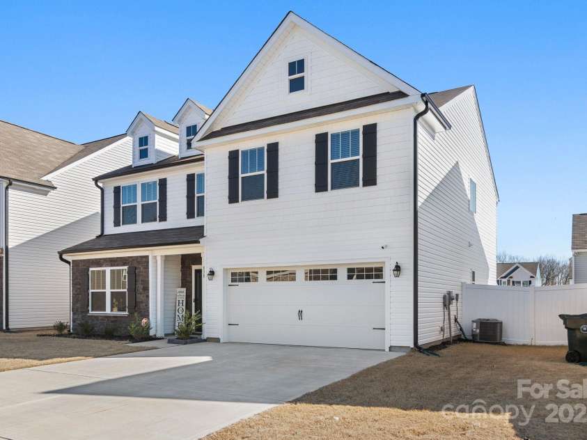 838 Foxglove Lane, York, SC 29745.  MLS# CAR4230389, YatesRealty ID 9867. 
