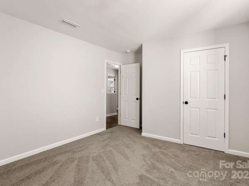 838 Foxglove Lane, York, SC 29745.  MLS# CAR4230389, YatesRealty ID 9867. 