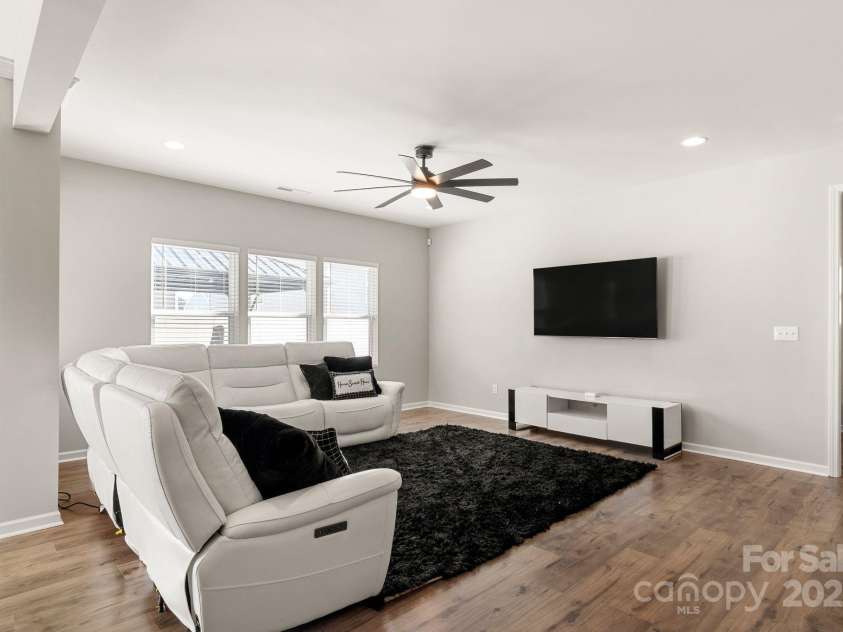 838 Foxglove Lane, York, SC 29745.  MLS# CAR4326307, YatesRealty ID 9867. 