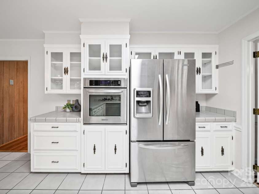 1676 Partridge Circle, Lancaster, SC 29720.  MLS# CAR4296383, YatesRealty ID 9868. Kitchen