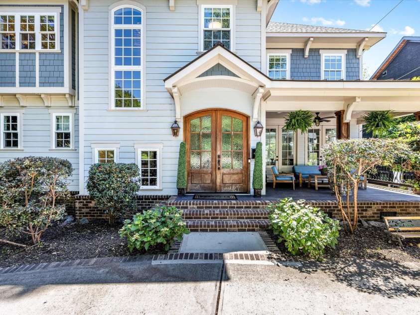 1900 Nassau Boulevard, Charlotte, NC 28205.  MLS# CAR4252946, YatesRealty ID 9868. 