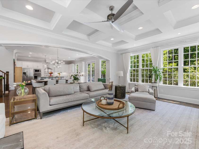 1900 Nassau Boulevard, Charlotte, NC 28205.  MLS# CAR4252946, YatesRealty ID 9868. 