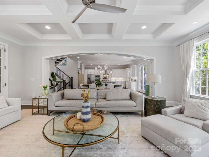 1900 Nassau Boulevard, Charlotte, NC 28205.  MLS# CAR4252946, YatesRealty ID 9868. 