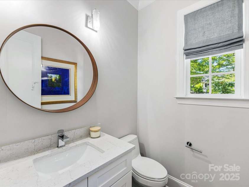 1900 Nassau Boulevard, Charlotte, NC 28205.  MLS# CAR4252946, YatesRealty ID 9868. 