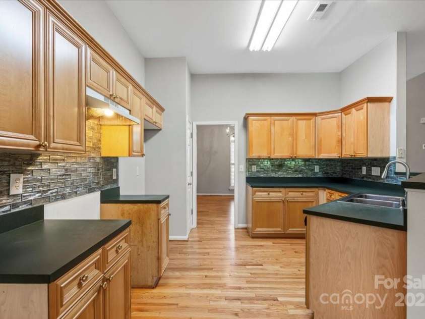 5311 Courtfield Drive, Indian Trail, NC 28079.  MLS# CAR4245306, YatesRealty ID 9869. 