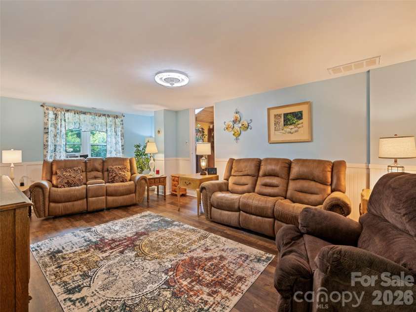 449 Little East Fork Road, Canton, NC 28716.  MLS# CAR4385138, YatesRealty ID 987. 