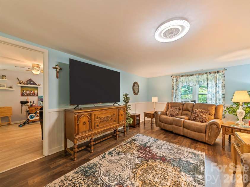 449 Little East Fork Road, Canton, NC 28716.  MLS# CAR4385138, YatesRealty ID 987. 