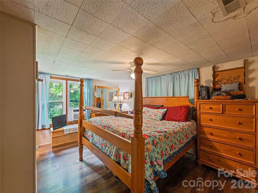 449 Little East Fork Road, Canton, NC 28716.  MLS# CAR4385138, YatesRealty ID 987. 