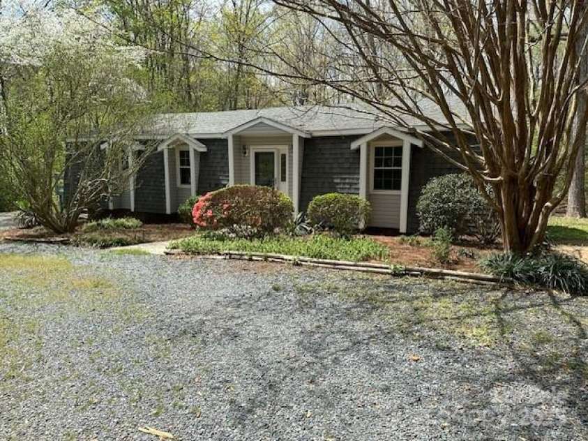 1668 Gopher Woods Road, Asheboro, NC 27205.  MLS# CAR4238511, YatesRealty ID 9872. 