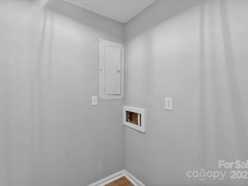 1668 Gopher Woods Road, Asheboro, NC 27205.  MLS# CAR4238511, YatesRealty ID 9872. 