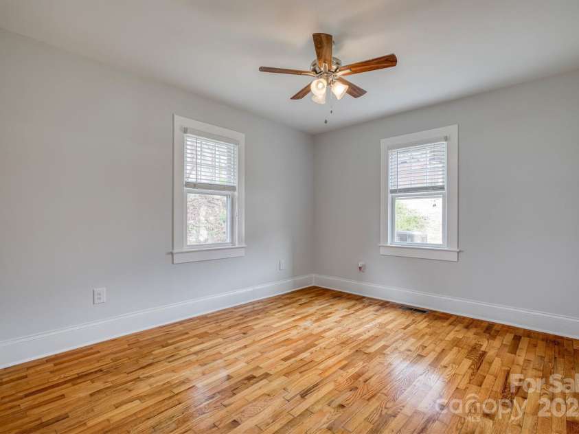 110 Todd Street, Lenoir, NC 28645.  MLS# CAR4225623, YatesRealty ID 9874. 