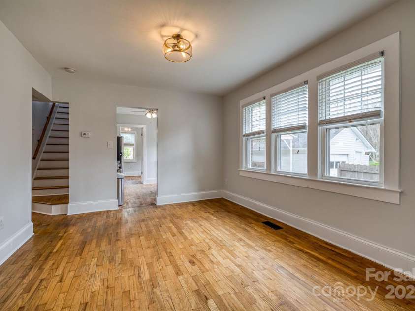 110 Todd Street, Lenoir, NC 28645.  MLS# CAR4225623, YatesRealty ID 9874. 