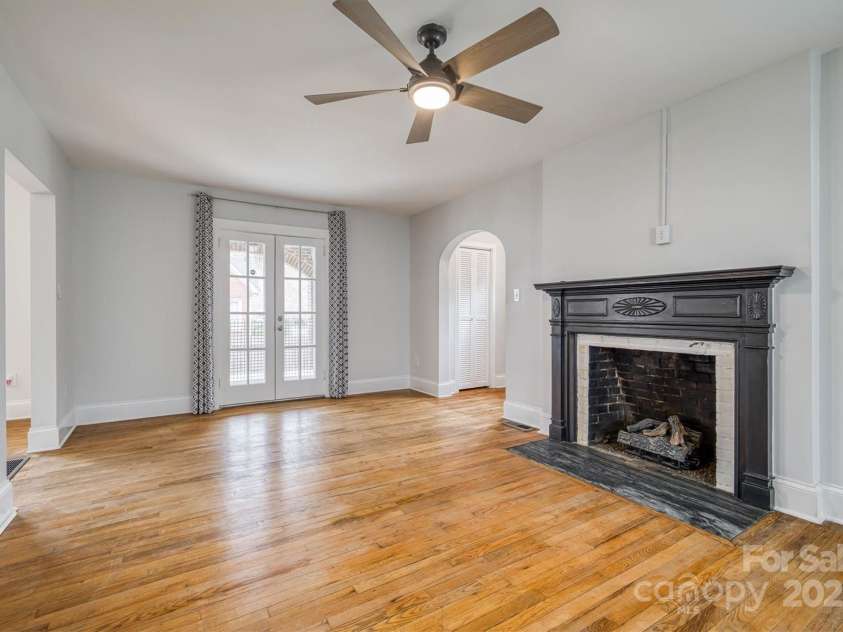 110 Todd Street, Lenoir, NC 28645.  MLS# CAR4225623, YatesRealty ID 9874. 