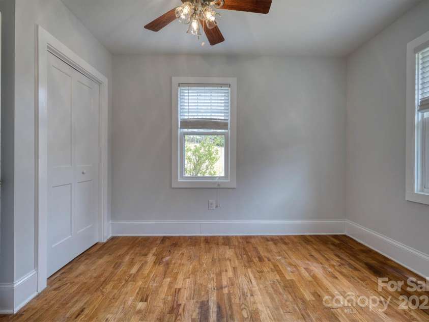 110 Todd Street, Lenoir, NC 28645.  MLS# CAR4225623, YatesRealty ID 9874. 