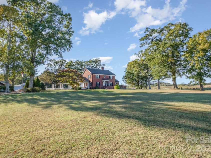 1783 Reepsville Road, Lincolnton, NC 28092.  MLS# CAR4313102, YatesRealty ID 9875. 