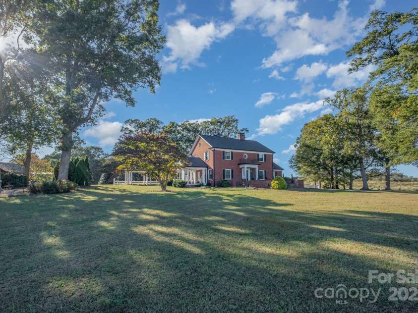 1783 Reepsville Road, Lincolnton, NC 28092.  MLS# CAR4313102, YatesRealty ID 9875. 