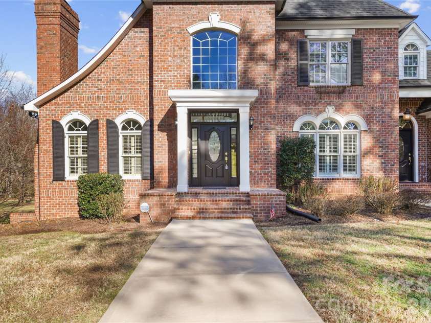 2812 Woodwind Court, Kannapolis, NC 28081.  MLS# CAR4341177, YatesRealty ID 9875. 