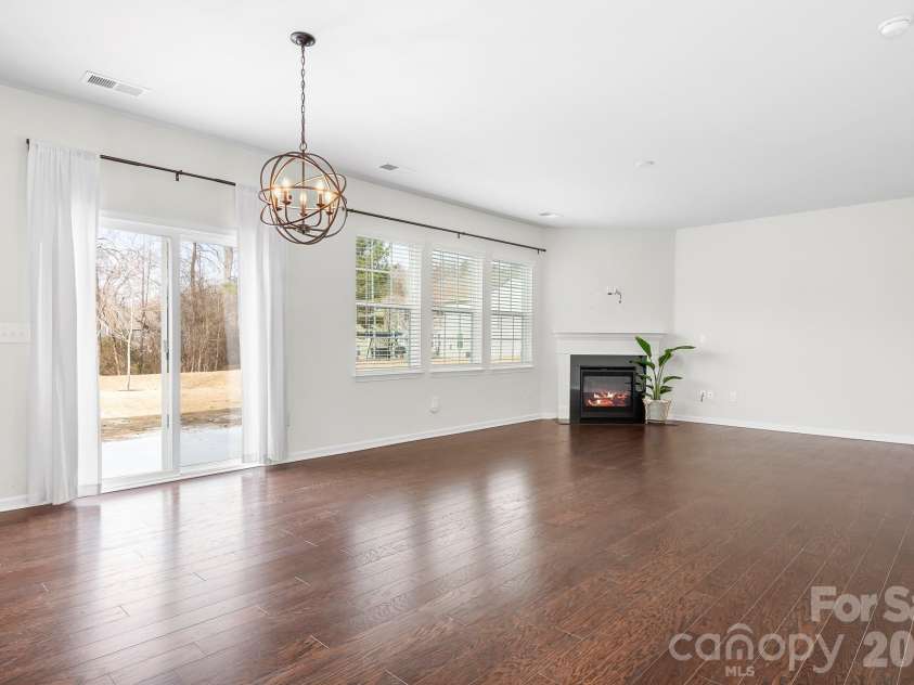 1316 Mona Vale Drive, Huntersville, NC 28078.  MLS# CAR4342109, YatesRealty ID 9876. 