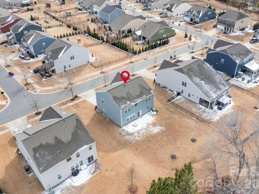 1316 Mona Vale Drive, Huntersville, NC 28078.  MLS# CAR4342109, YatesRealty ID 9876. 