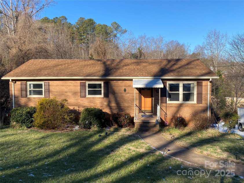 3262 Wilson Heights Drive, Hildebran, NC 28637.  MLS# CAR4211722, YatesRealty ID 9878. 