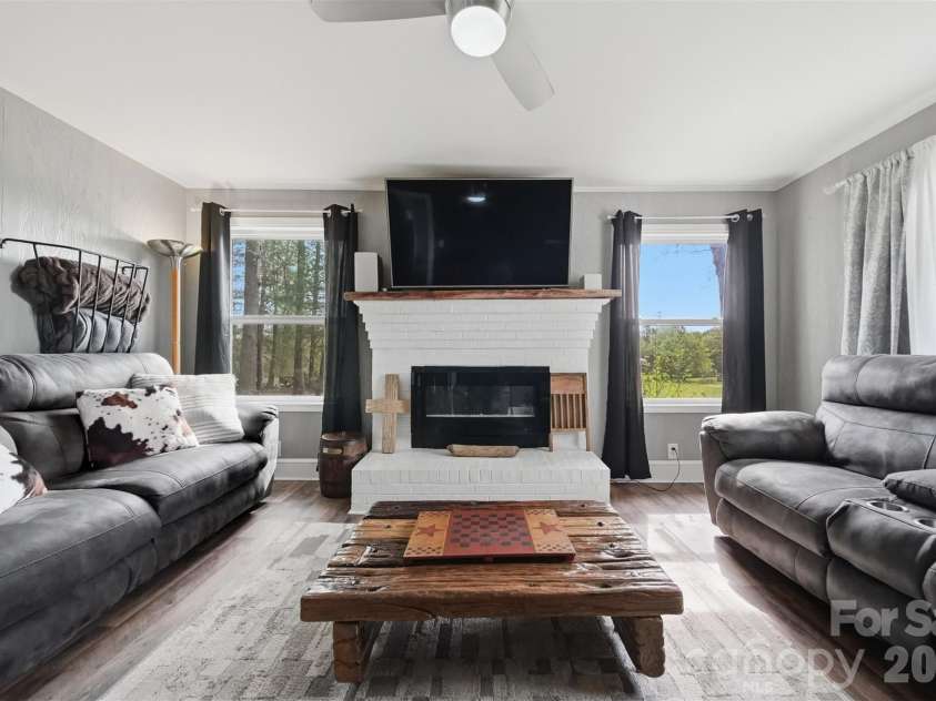 458 Legion Road, Lenoir, NC 28645.  MLS# CAR4365865, YatesRealty ID 9878. 