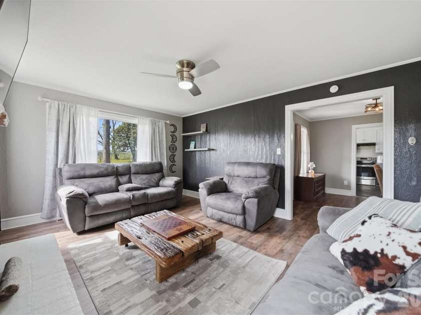 458 Legion Road, Lenoir, NC 28645.  MLS# CAR4365865, YatesRealty ID 9878. 