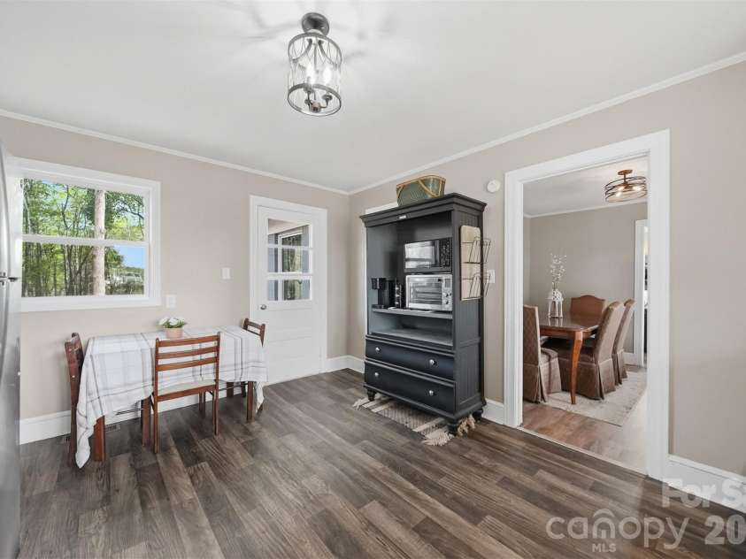 458 Legion Road, Lenoir, NC 28645.  MLS# CAR4365865, YatesRealty ID 9878. 