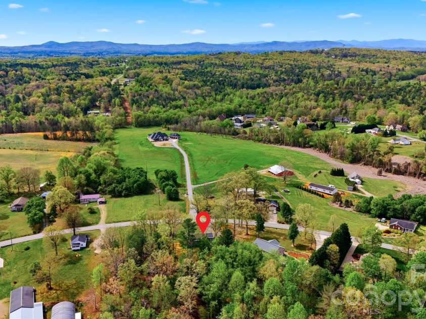 458 Legion Road, Lenoir, NC 28645.  MLS# CAR4365865, YatesRealty ID 9878. 