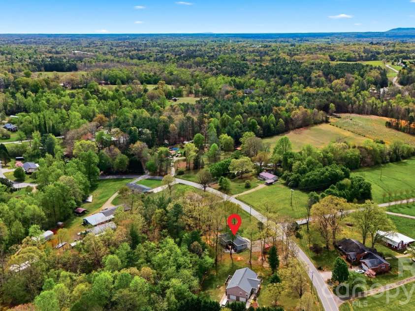 458 Legion Road, Lenoir, NC 28645.  MLS# CAR4365865, YatesRealty ID 9878. 