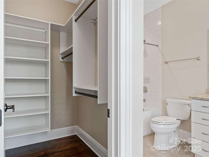 5 Cleftridge Court, Asheville, NC 28803.  MLS# CAR4244446, YatesRealty ID 9879. 