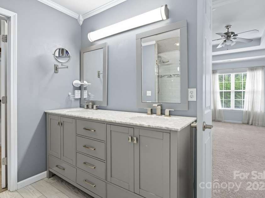 8 River Mead Court, Woodfin, NC 28804.  MLS# CAR4314476, YatesRealty ID 9879. Updated En Suite Bath