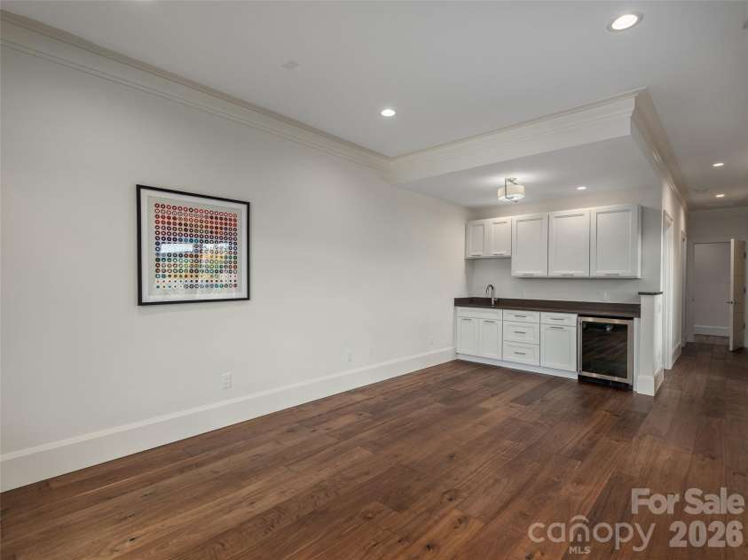 95 Horizon Hill Road, Asheville, NC 28804.  MLS# CAR4392432, YatesRealty ID 988. 