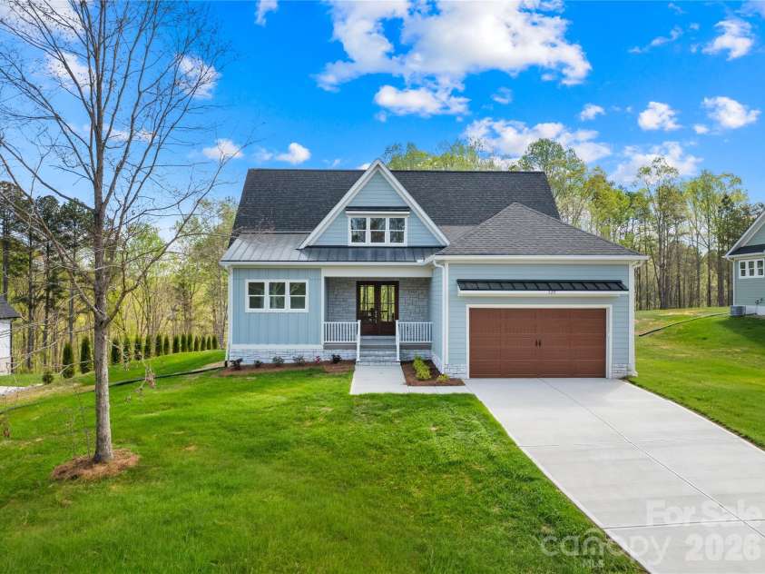 120 Starboard Lane, Statesville, NC 28677.  MLS# CAR4363807, YatesRealty ID 9880. 