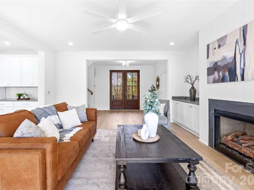 120 Starboard Lane, Statesville, NC 28677.  MLS# CAR4363807, YatesRealty ID 9880. 