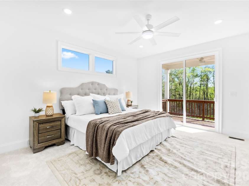 120 Starboard Lane, Statesville, NC 28677.  MLS# CAR4363807, YatesRealty ID 9880. 