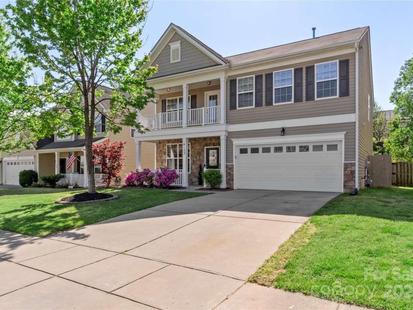 6153 Kilchurn Drive, Fort Mill, SC 29707.  MLS# CAR4247509, YatesRealty ID 9880. 
