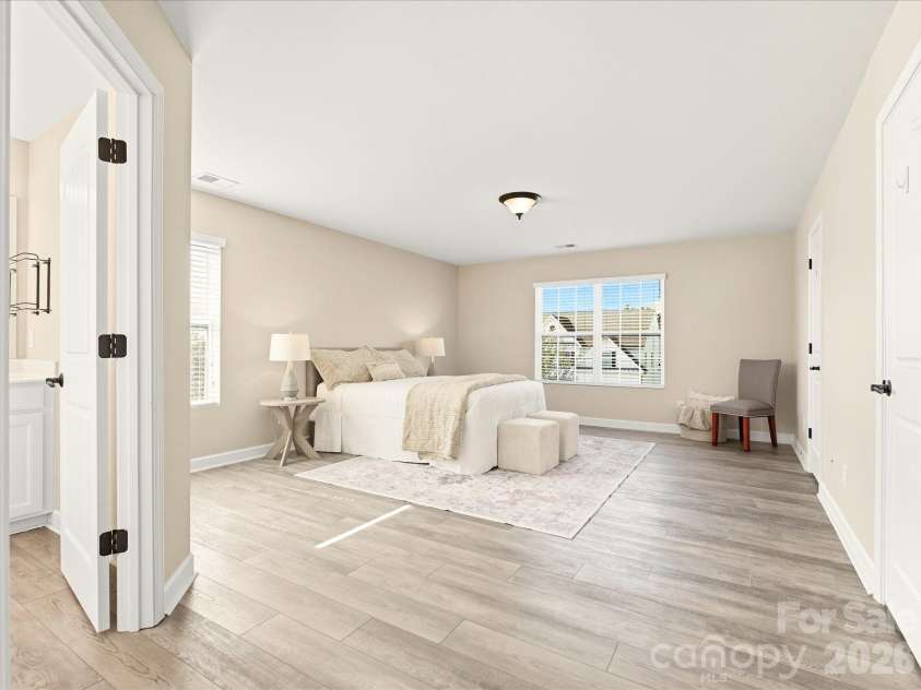 7196 Dove Field Lane, Fort Mill, SC 29707.  MLS# CAR4367643, YatesRealty ID 9882. 