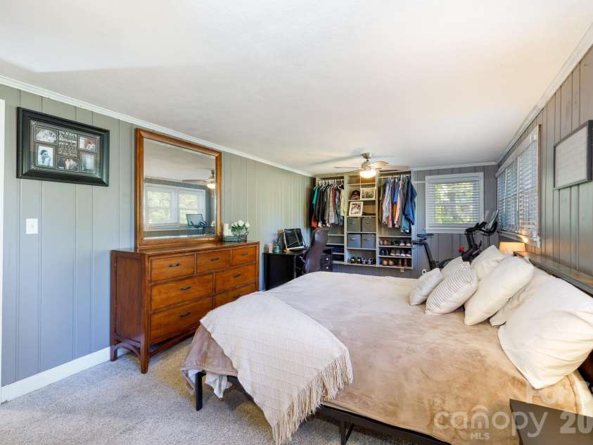 122 Crestwood Drive, Chester, SC 29706.  MLS# CAR4367764, YatesRealty ID 9883. 