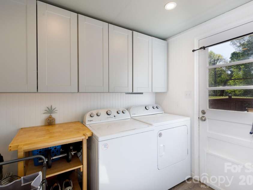 122 Crestwood Drive, Chester, SC 29706.  MLS# CAR4367764, YatesRealty ID 9883. 