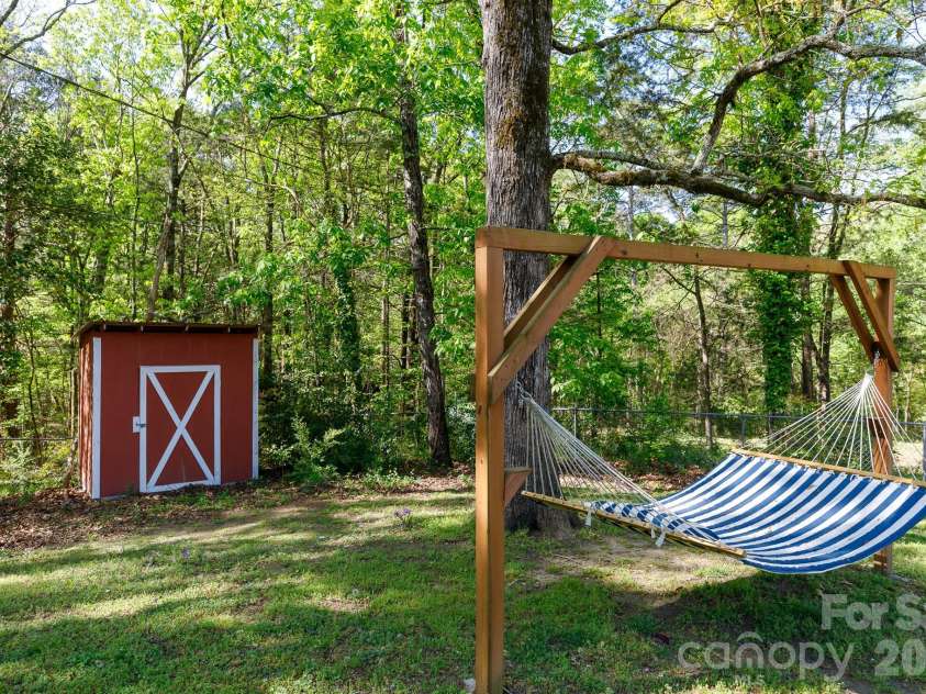 122 Crestwood Drive, Chester, SC 29706.  MLS# CAR4367764, YatesRealty ID 9883. 