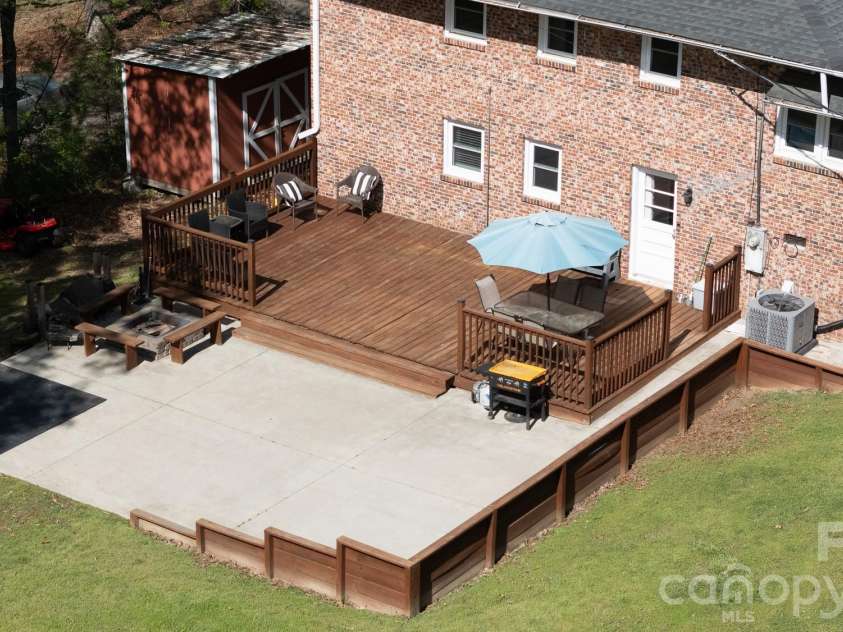 122 Crestwood Drive, Chester, SC 29706.  MLS# CAR4367764, YatesRealty ID 9883. 