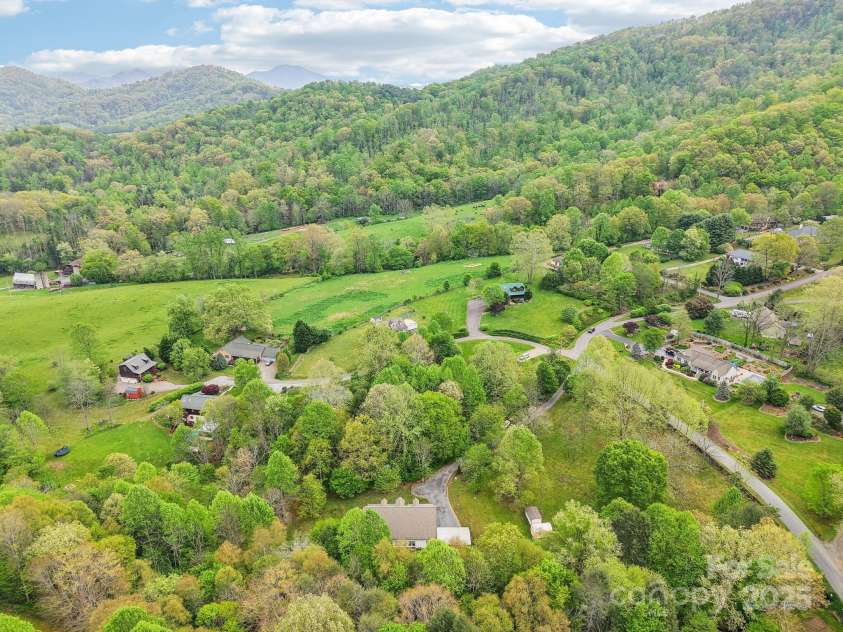 165 Sequoyah Drive, Waynesville, NC 28785.  MLS# CAR4249875, YatesRealty ID 9884. A great combination of convenience and tranquility