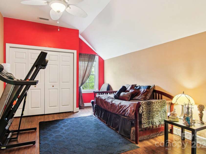 165 Sequoyah Drive, Waynesville, NC 28785.  MLS# CAR4249875, YatesRealty ID 9884. A wonderful flex space with tons of possibilities