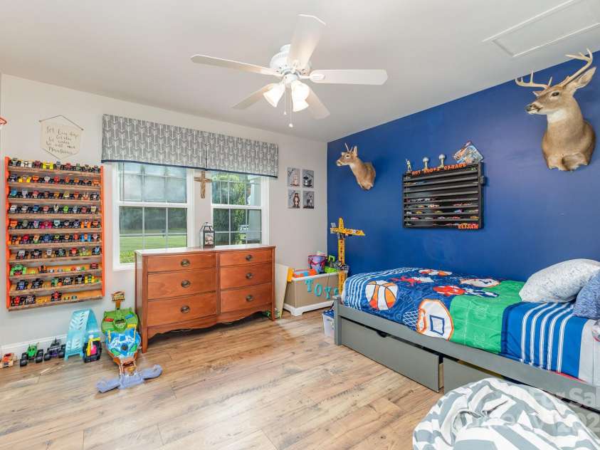 878 Cold Springs Road, Concord, NC 28025.  MLS# CAR4250717, YatesRealty ID 9885. 