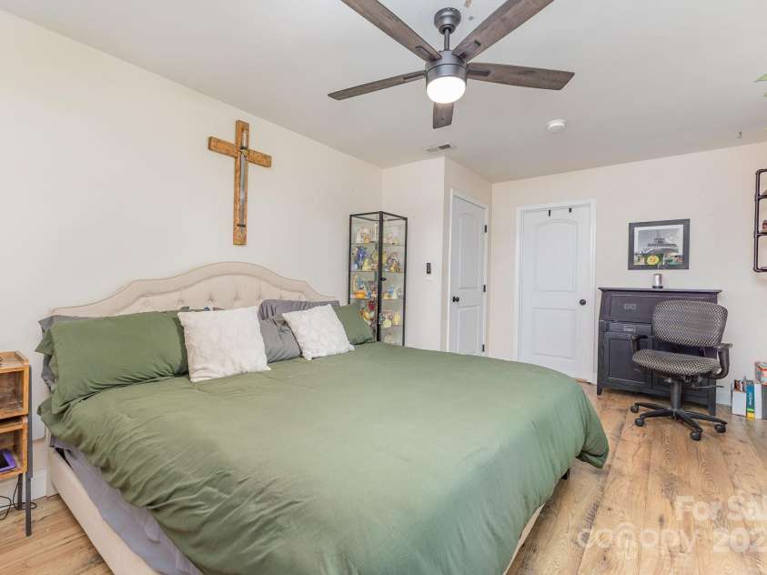 878 Cold Springs Road, Concord, NC 28025.  MLS# CAR4250717, YatesRealty ID 9885. 