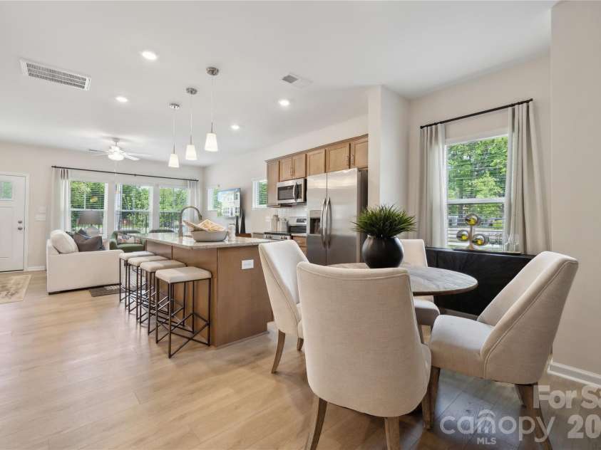 6514 Harlech Street, Charlotte, NC 28269.  MLS# CAR4342453, YatesRealty ID 9886. 
