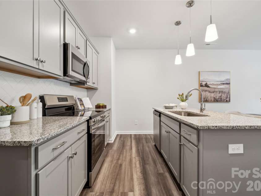 6518 Harlech Street, Charlotte, NC 28269.  MLS# CAR4341732, YatesRealty ID 9887. 