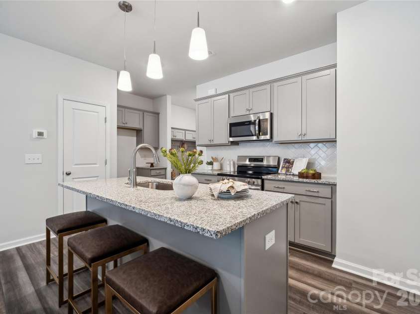 6518 Harlech Street, Charlotte, NC 28269.  MLS# CAR4341732, YatesRealty ID 9887. 